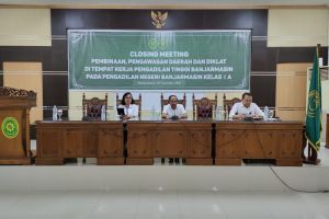 Closing Meeting Pembinaan, Pengawasan Daerah Dan Diklat Di Tempat Kerja Oleh Pengadilan Tinggi Banjarmasin Kepada Pengadilan Negeri Banjarmasin